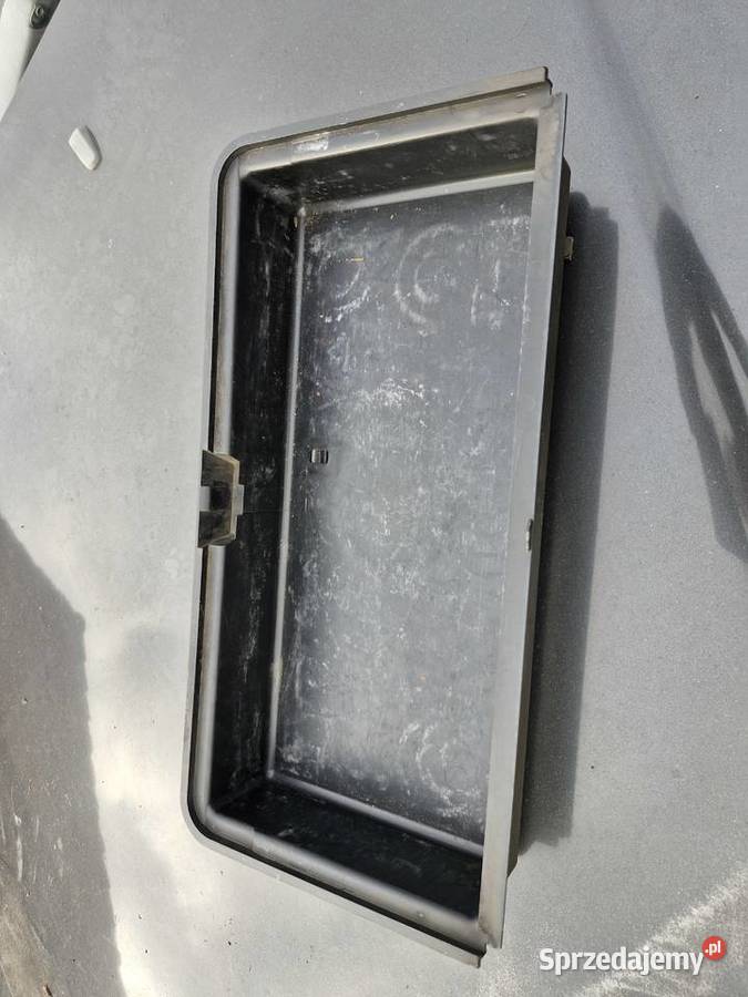 mercedes 124 tylna półka szara osobowe lubuskie Gorzów Wielkopolski sprzedam