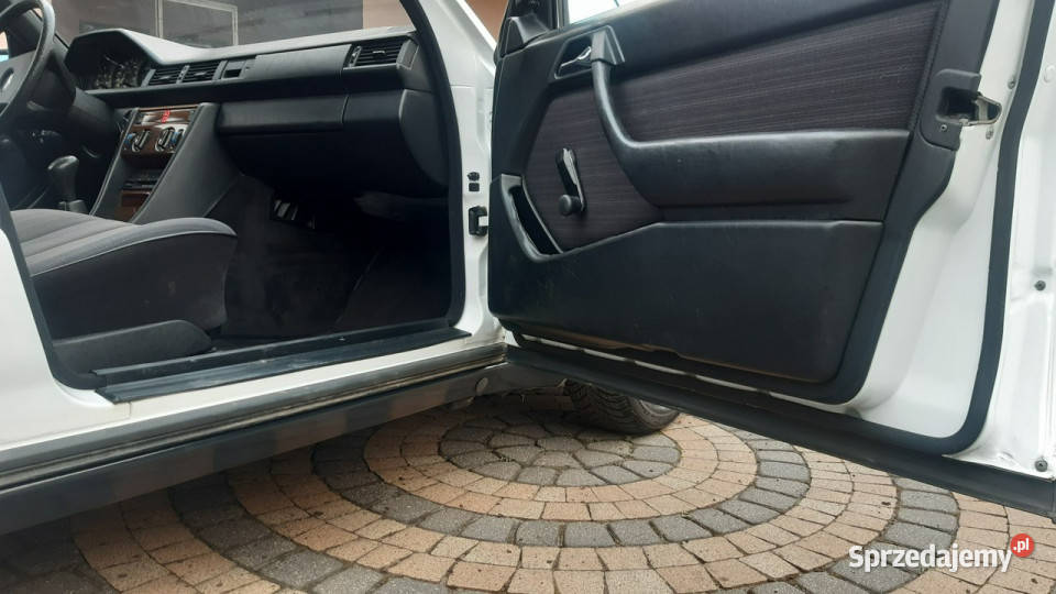 Mercedes W124 Bachowice