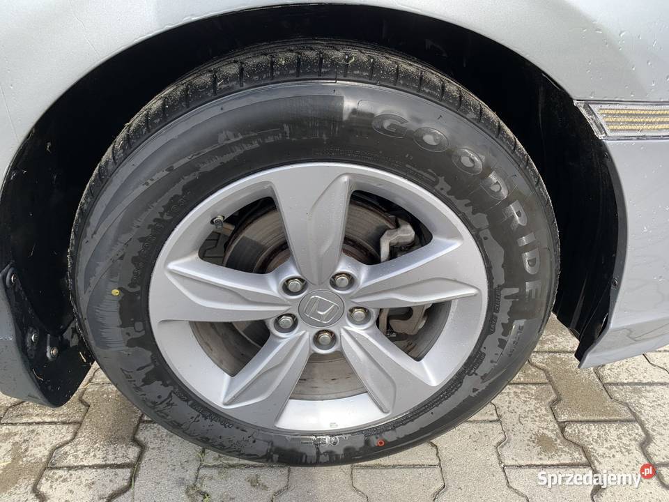 HONDA ODYSSEY EXL 8 osob automat skory 42750km