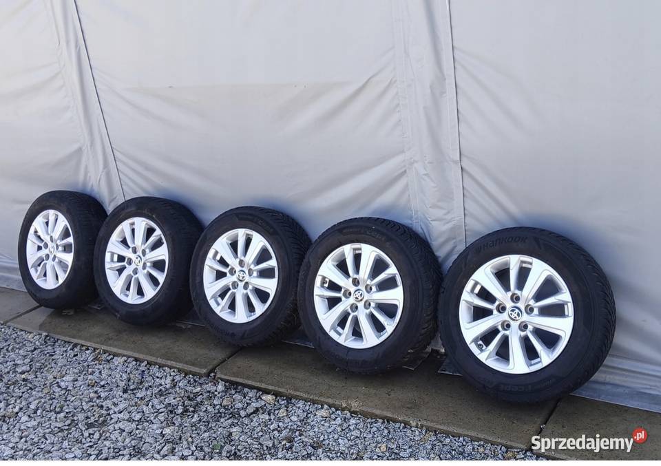 Toyota Yaris Cross IV 5 x 1143 alufelgi 16 felgi