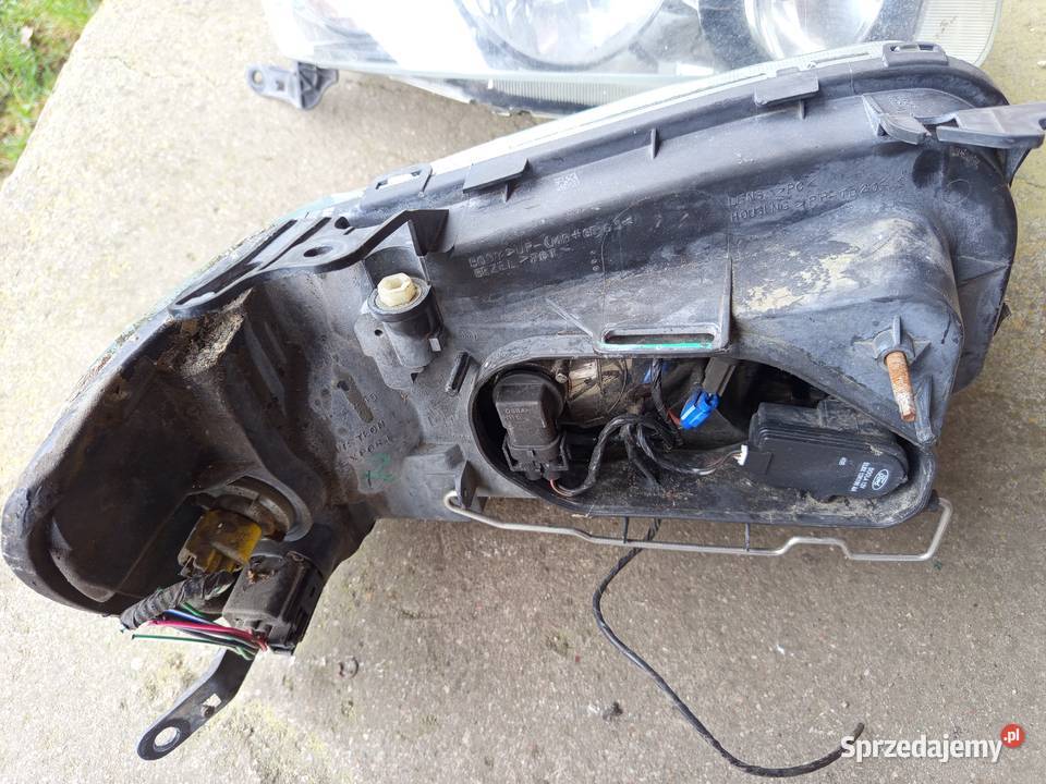 Ford Maverick II lampa lewa prawa przód Kłodawa