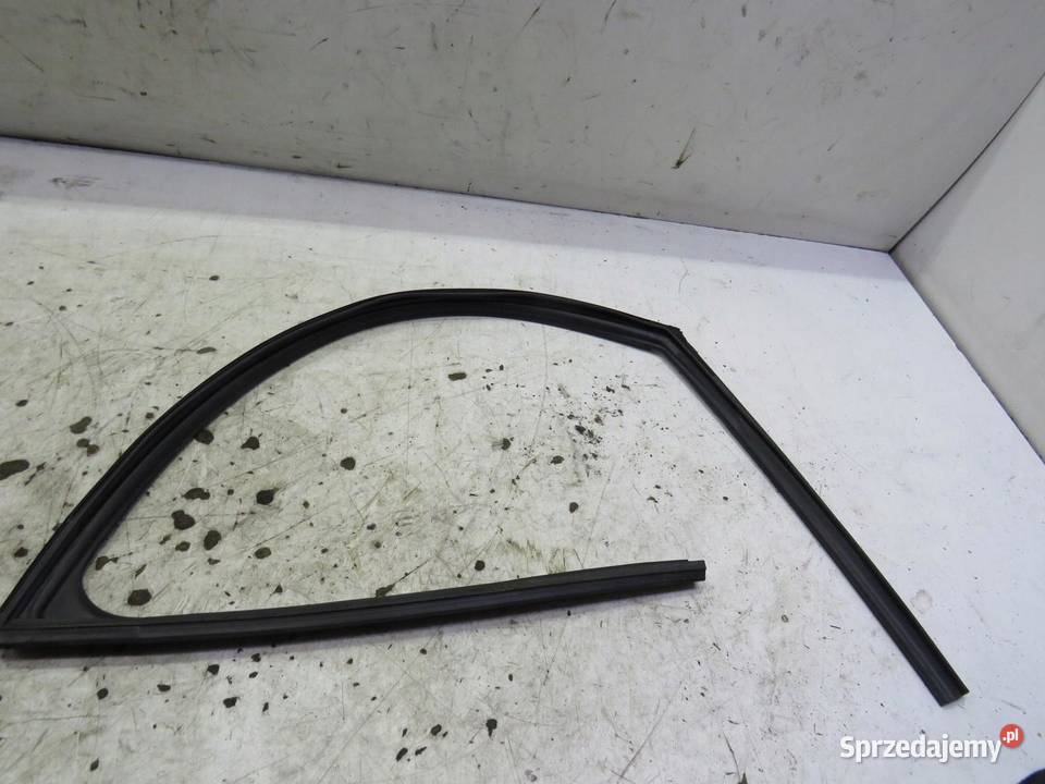 USZCZELKA SZYBY DRZWI PRAWY PRZÓD MAZDA 3 BM 13 lubelskie