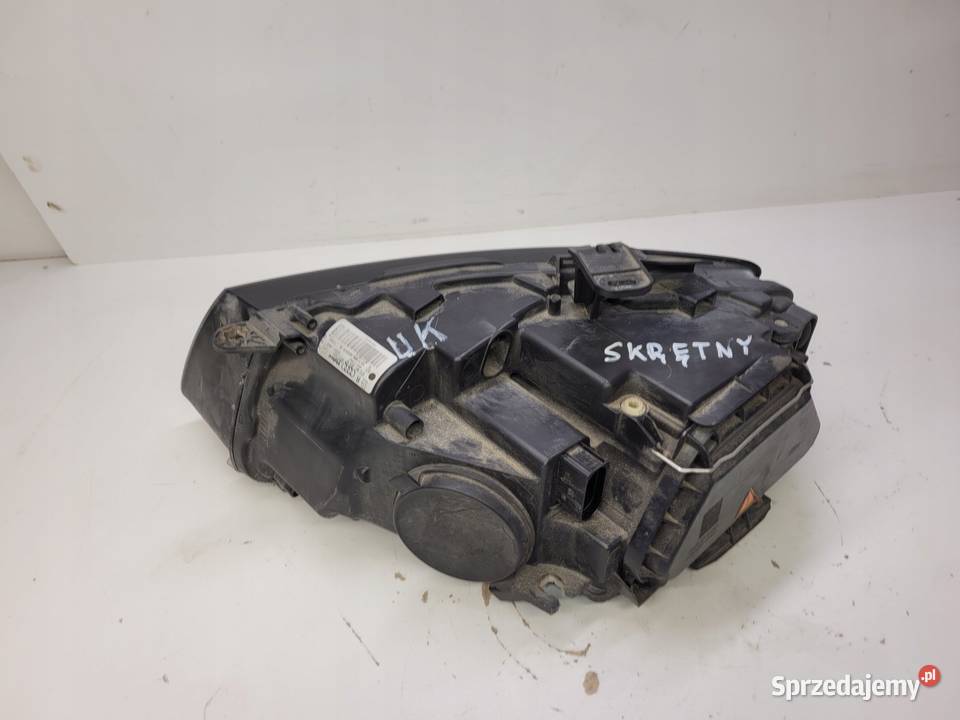 REFLEKTOR PRAWY PRZÓD AUDI A5 8T0941004AP XENON osobowe