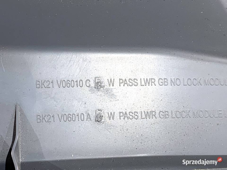 SCHOWEK PASAŻERA FORD TRANSIT CUSTOM I Bus