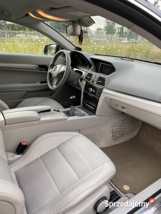 Mercedes Benz C207 EClass Coupe E200 18 CGI 184 łódzkie Łódź sprzedam