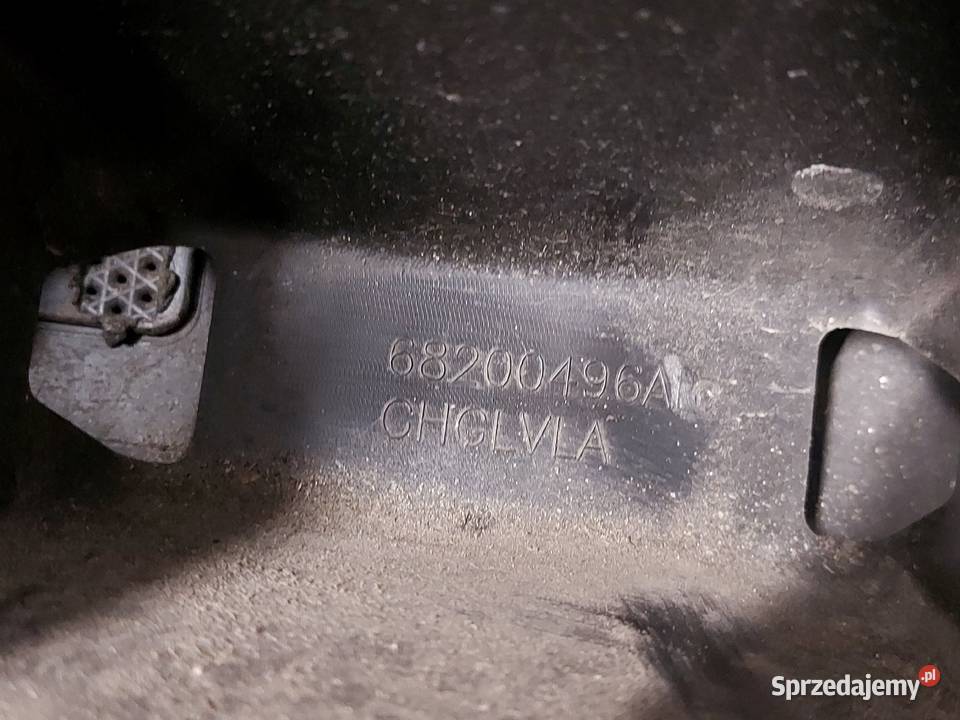 JEEP CHEROKEE V KL 15r zderzak przód 68200496A Zderzaki świętokrzyskie Kielce