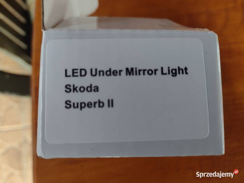 lampki LED podświetlenia lusterek SKODA Superb 2 Chełm