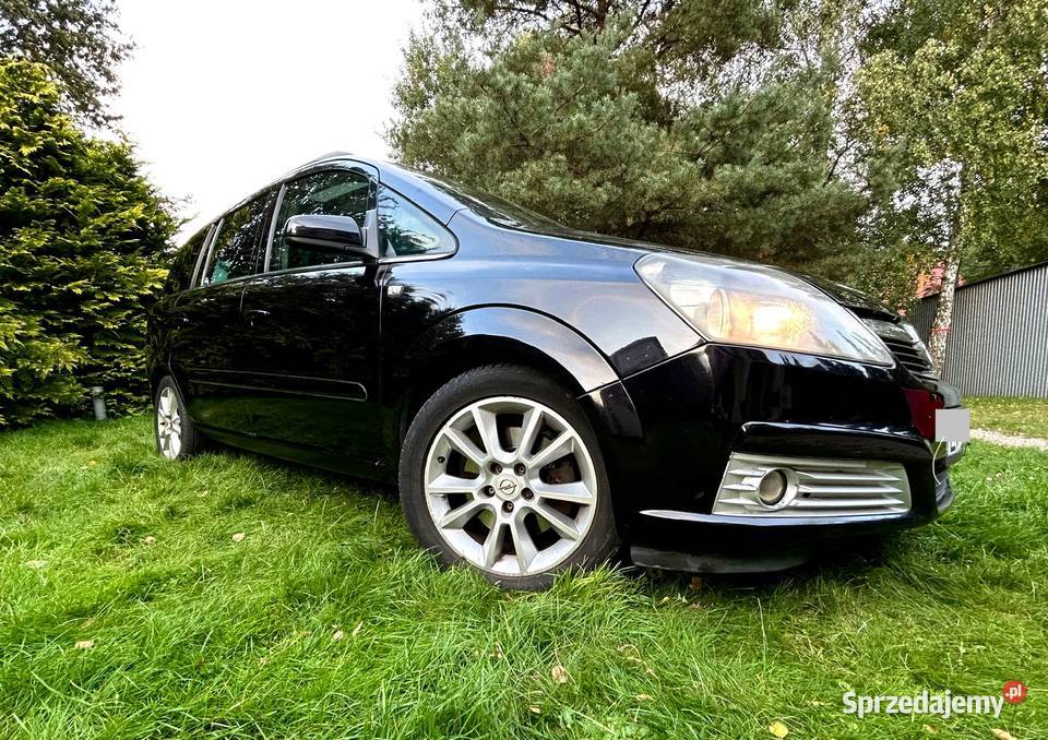 7 osobowy rodzinny ekonomiczny Opel Zafira Cosmo Motoryzacja łódzkie Radomsko