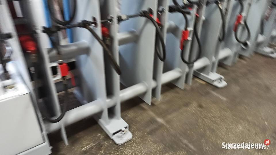 Prasa do klejienia z grubości Famad paczków 65