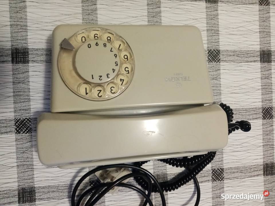 aparat telefoniczny Mikołajki