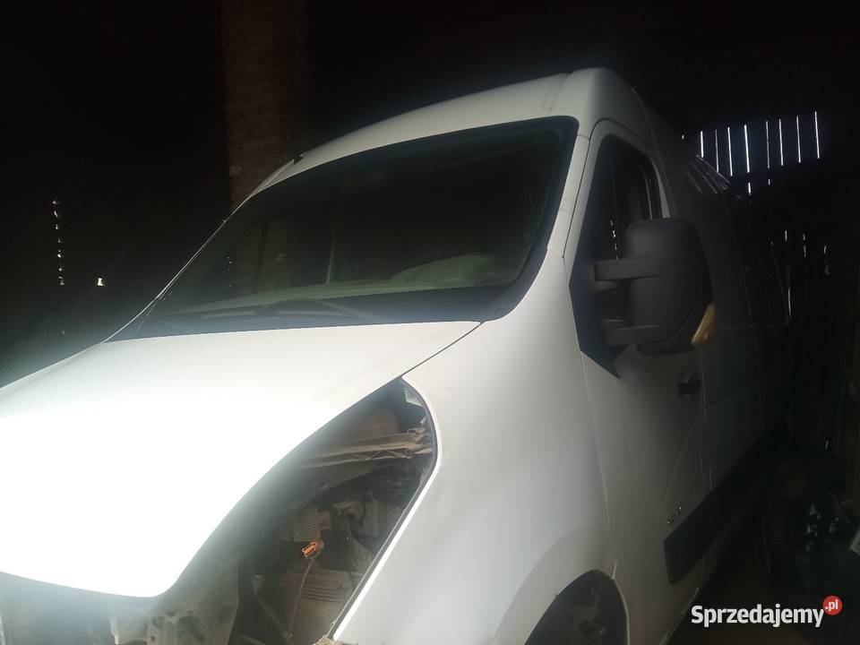 Uszkodzony Renault Master 2013r mazowieckie Borzęcin Duży