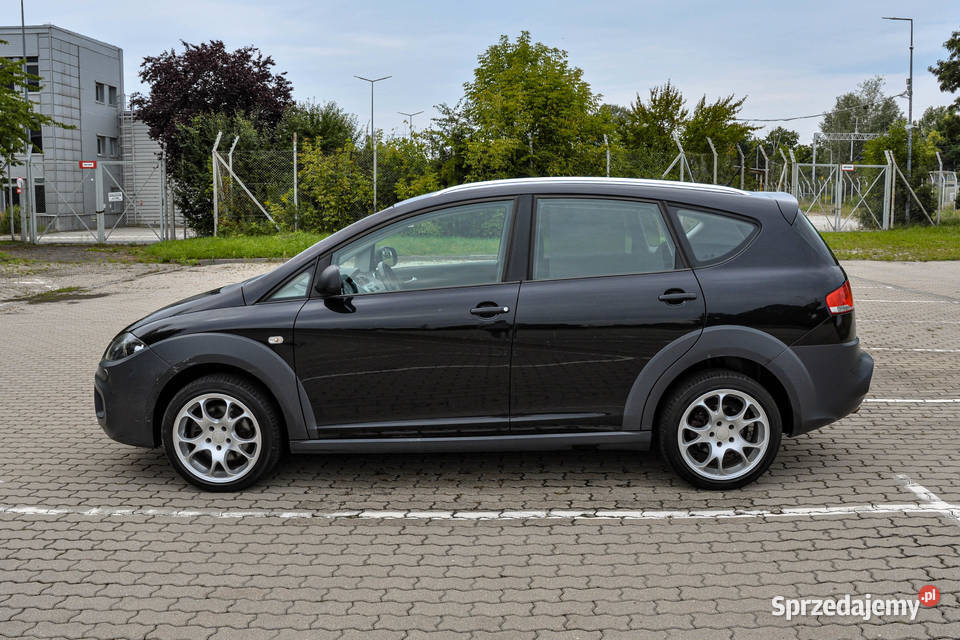 Seat Altea Freetrack 20TDI 4x4 Lift 2011r 183 1968cm3 dolnośląskie Wrocław
