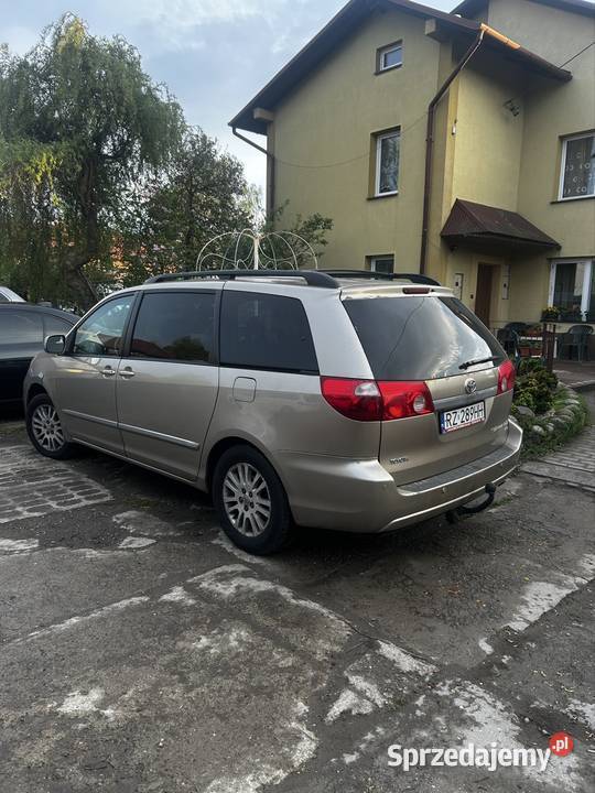 Toyota Sienna 35 bg podkarpackie Rzeszów sprzedam