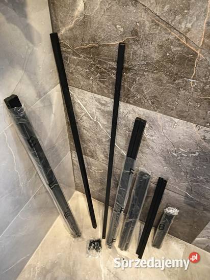 Stojak na Ręczniki Łazienkowe Uchwyt Wieszak Kraków