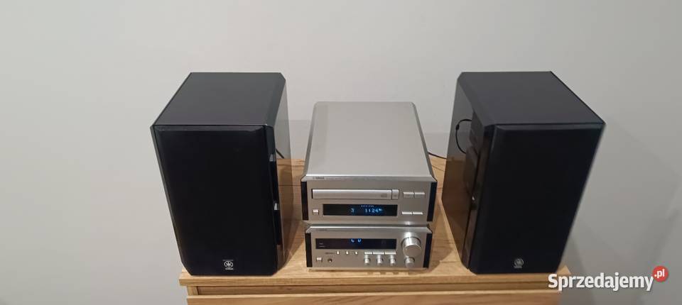 Wieża Yamaha rxe100 amplituner Cd cdxe100 Wieże i miniwieże Szydłowiec