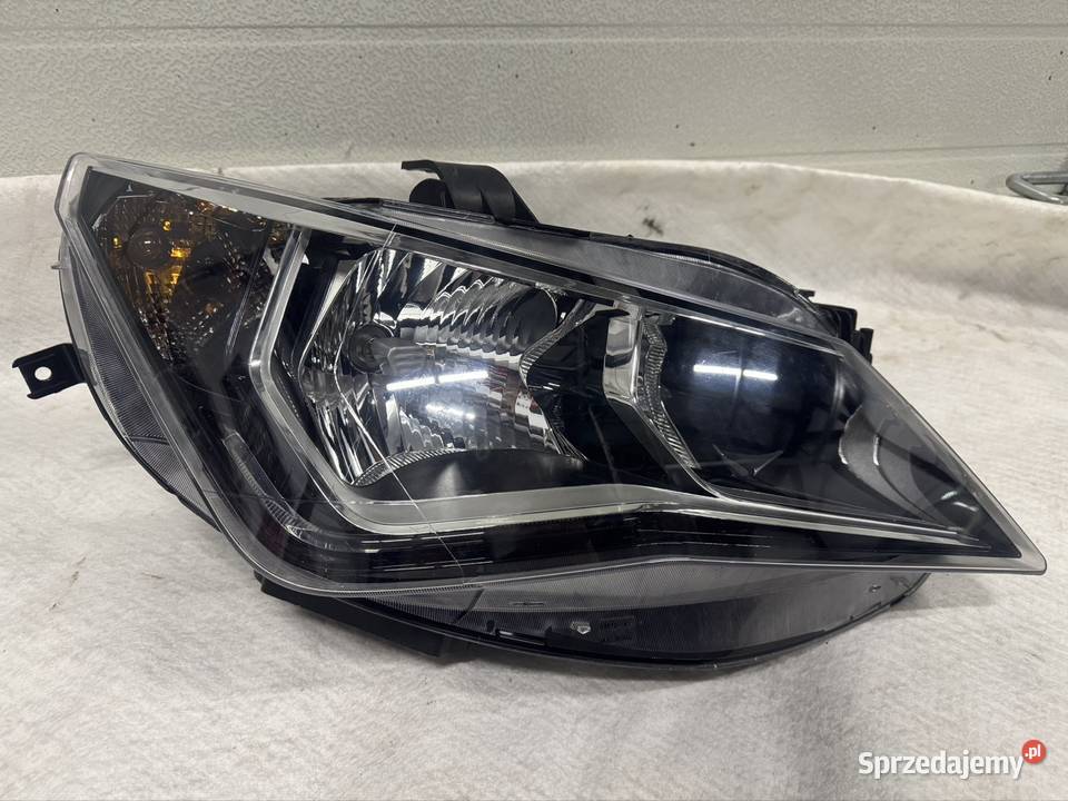Lampa prawy przód Seat Ibiza IV Lift 1217 Jasienica sprzedam