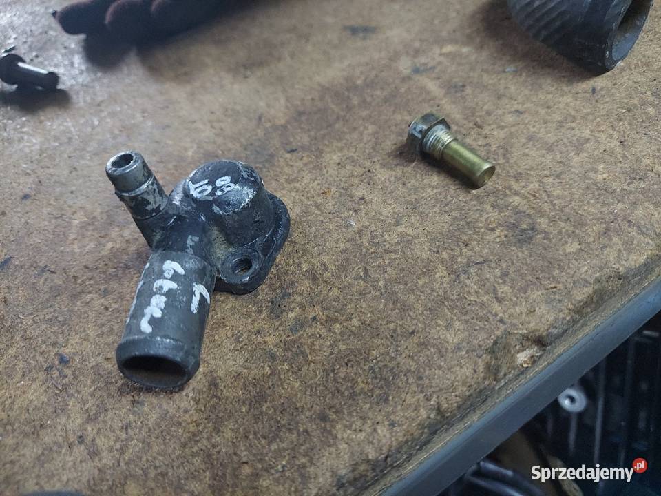 Yamaha DT 80 lc2 króciec głowicy termostatu Jelenia Góra sprzedam