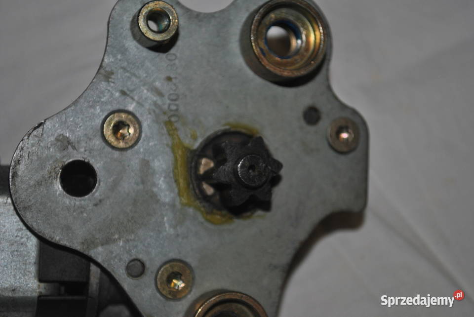 Silnik regulacji oparcia fotela BMW E46 E64 E93 Poręba