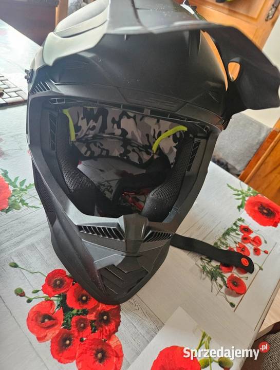 Sprzedam kask motocyklowy z goglami Radzyń Chełmiński