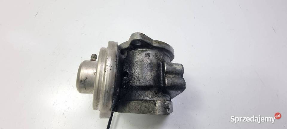 ZAWÓR EGR VOLKSWAGEN TOURAN 038129637D