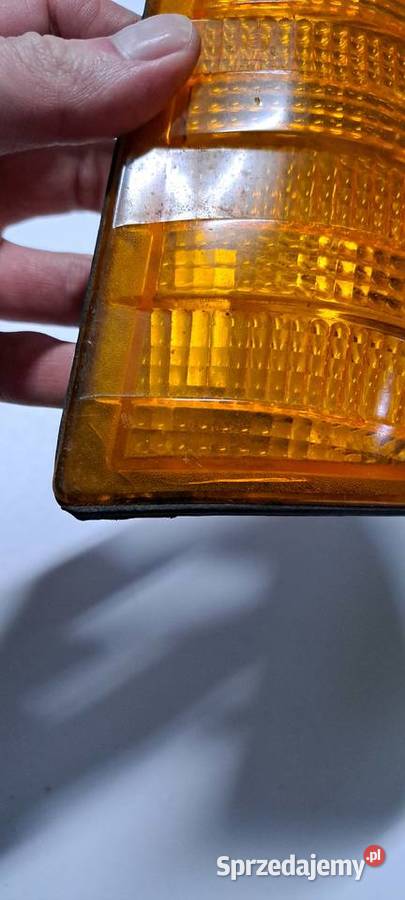 Kierunkowskaz lewy HELLA Mercedes W123 pomorskie Luzino