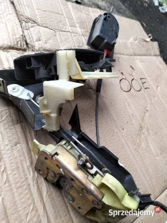 FORD MONDEO MK1 MK2 ZAMEK RĄCZKA DRZWI PRAWY osobowe Kamień-Kolonia