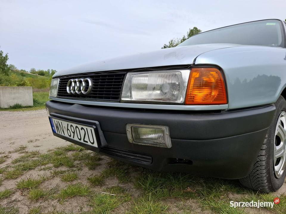 Klasyk na co dzień Audi 80 16 przebieg 112 Warszawa