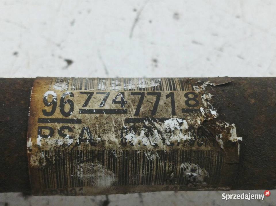 PÓŁOŚ PRAWY PRZÓD 16 HDI 9677477180 Citroen C4 Półosie