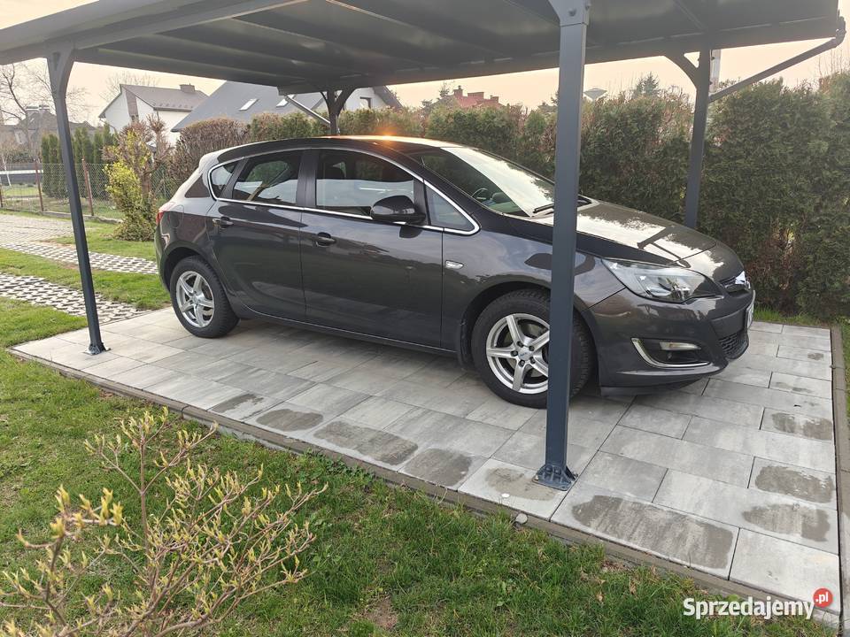 Opel Astra J 5d 17 CDTI 130 Wersja Cosmo Polift 130KM