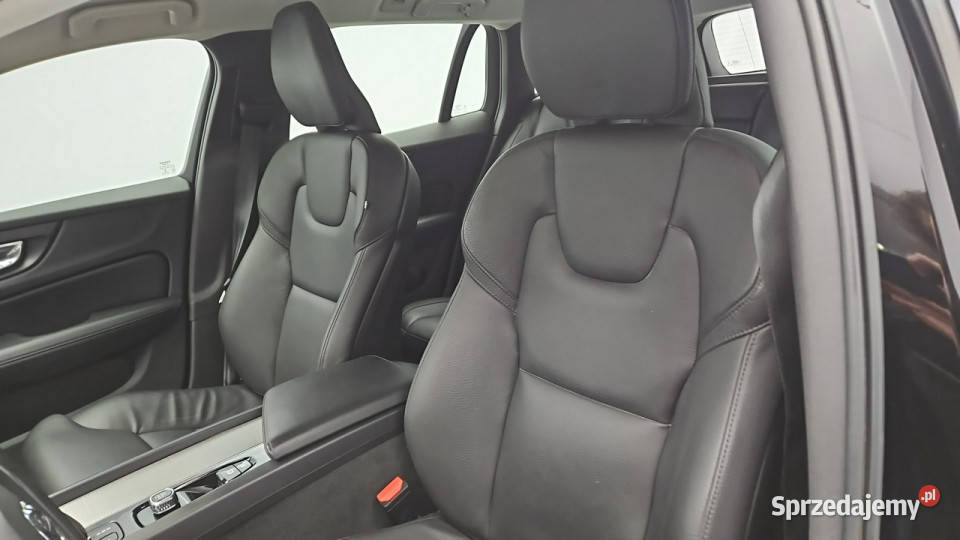 Volvo V60 Plus Bright aut Z Polskiego Salonu asystent pasa ruchu Warszawa sprzedam