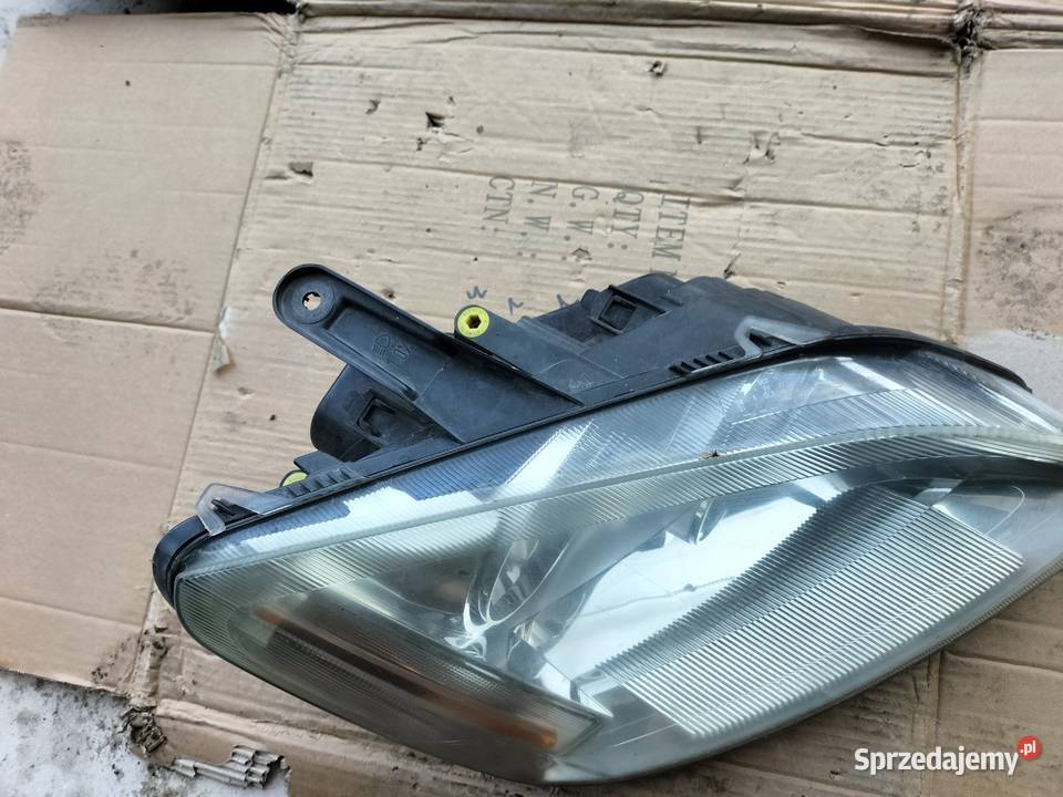 FORD FOCUS C MK1 LAMPA PRZÓD PRZEDNIA PRAWA lubelskie Kamień-Kolonia sprzedam