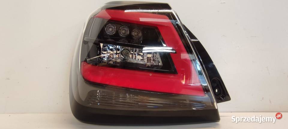 SUZUKI SWIFT MK9 LAMPA LEWY TYŁ 3560469T00 osobowe sprzedam
