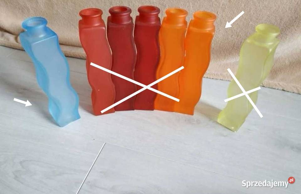 Kolorowe wazoniki IKEA faliste szkło matowe 12 dolnośląskie Wrocław