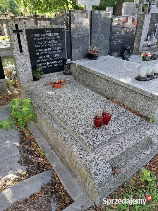 Sprzątanie grobów Warszawa i opieka grobami mazowieckie