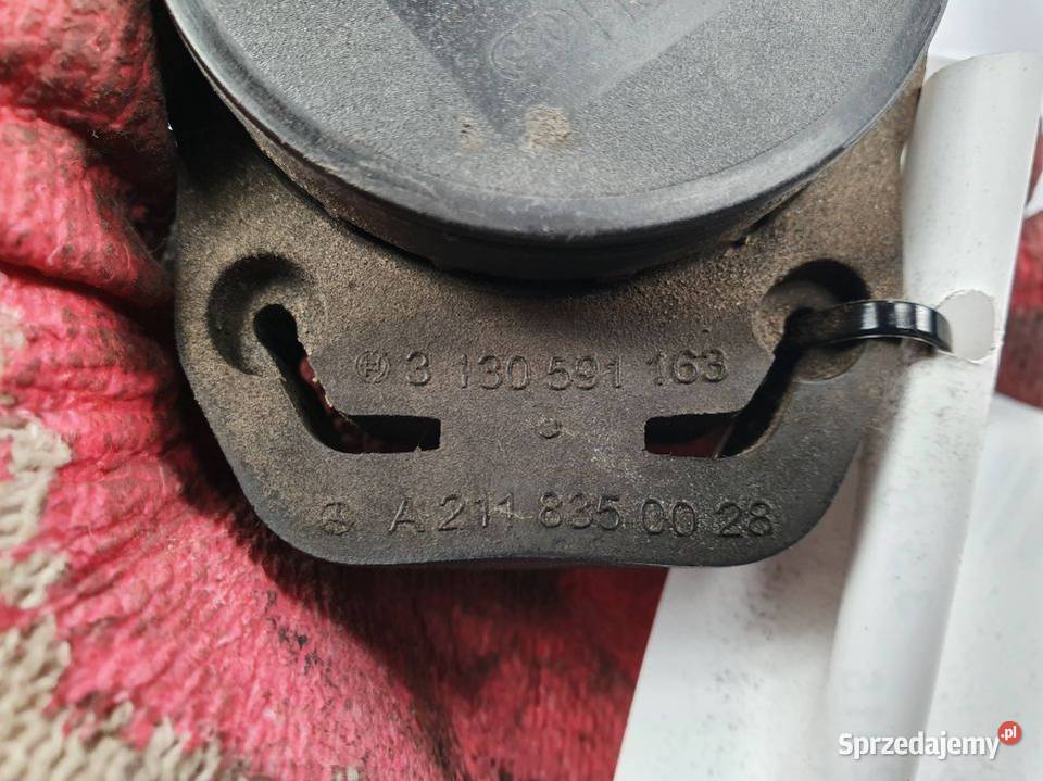POMPA WODY MERCEDES CLS 400 W218 A2118350028 Lipno