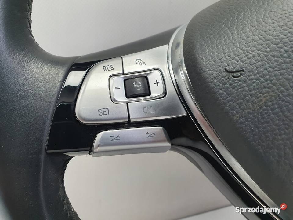 VW Golf VII R LINE KIEROWNICA SKÓRZANA ŁOPATKI osobowe Kierownice Chełm
