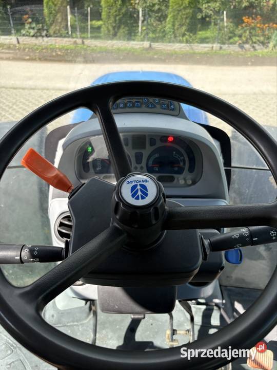 Holland T6030 PLUS pneumatyka Czerwone
