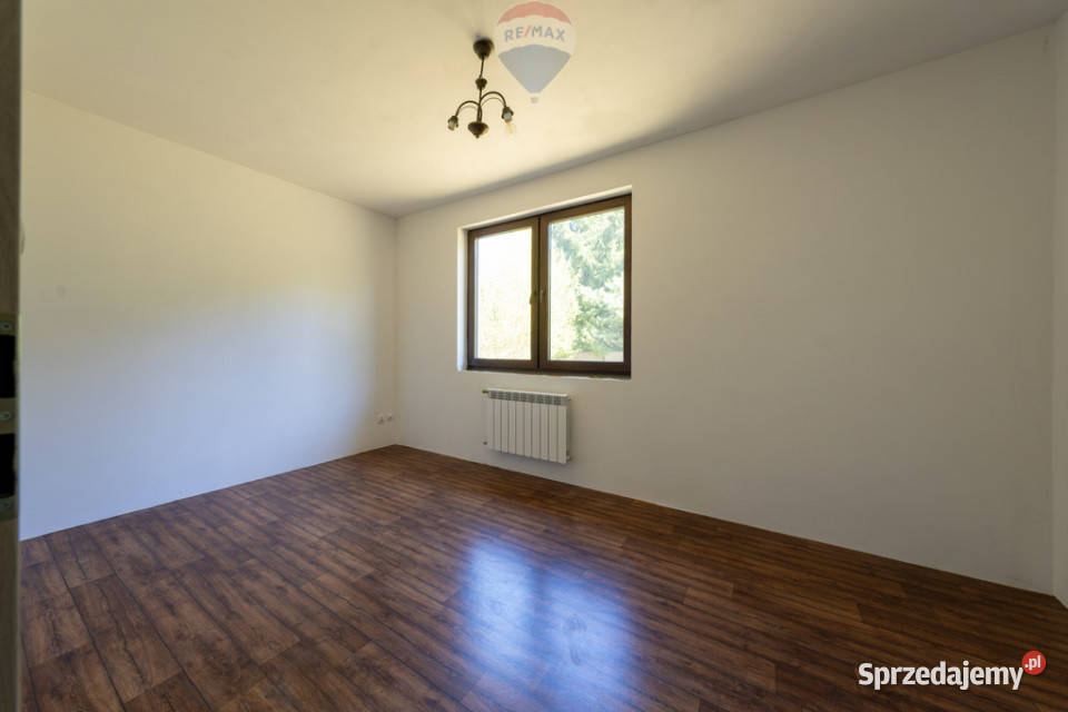 Parterowy domstan dewelopersk pod Żyrardowem Benenard sprzedam