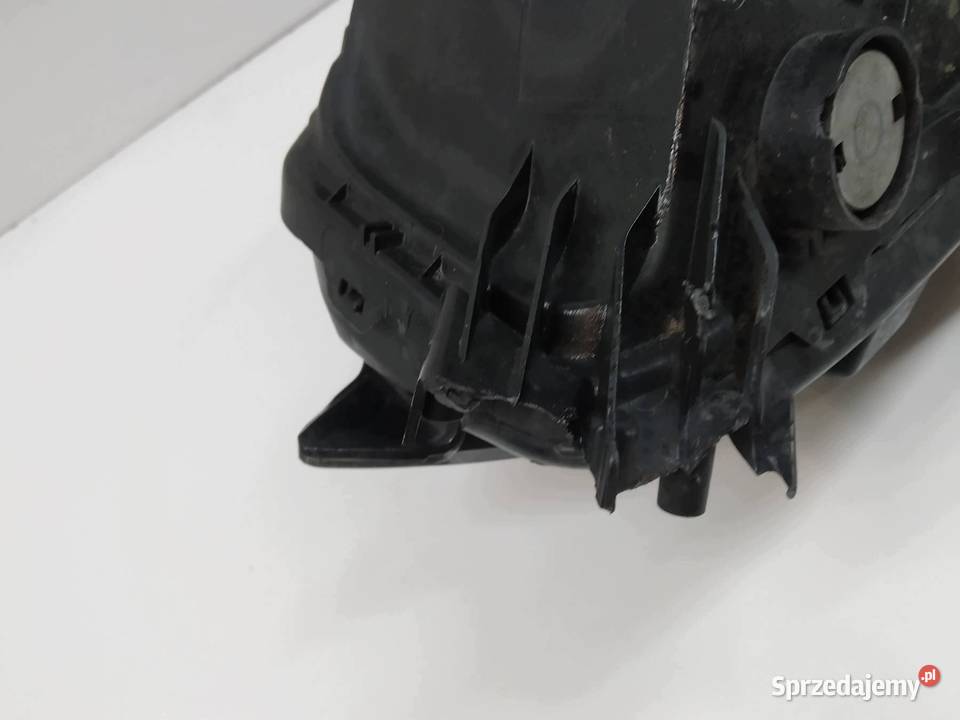 LAMPA PRZÓD PRAWA EU USZKODZONA 9829465380 Opel