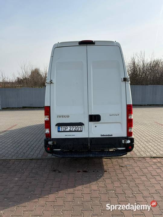 Bus dostawczy Iveco Daily 35S15 sprowadzony Piórków