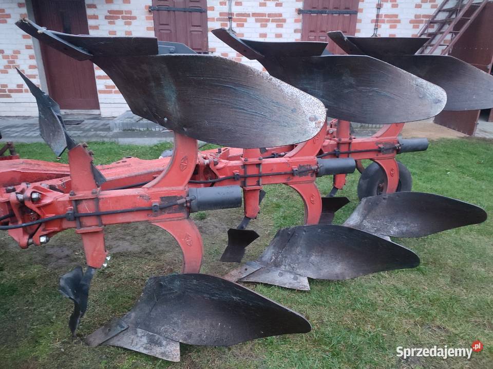 Sprzedam pług obrotowy 3 skibowy Gregoire Besson Marzenin