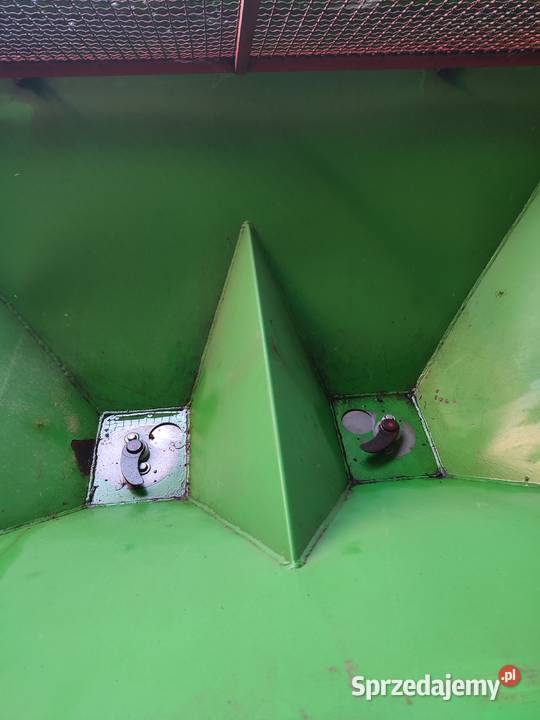 Rozsiewacz nawozu Agro Tom 600 solidny 2013 r