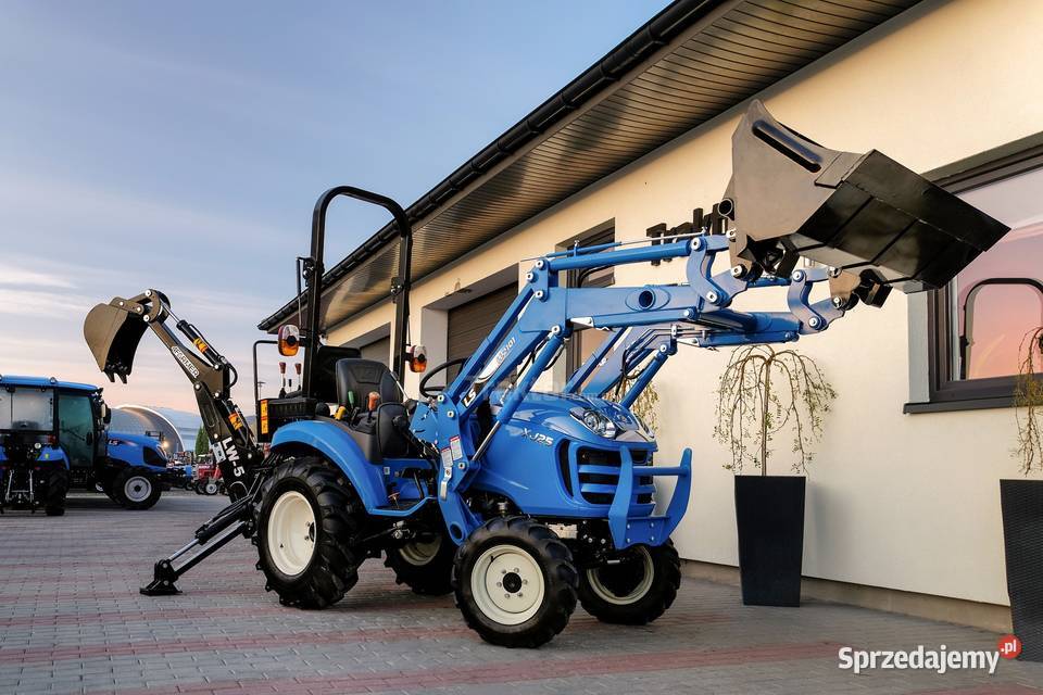 LS Tractor XJ25 MEC 4x4 244 ładowacz czołowy LS Napęd 4x4