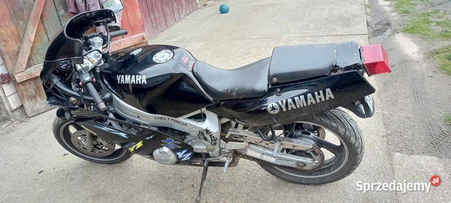 sprzedam yamaha fzr 600 zamienie na samochód sportowy Błaszki