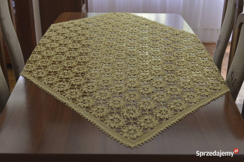 Serweta szydełkowa Leźnica Wielka-Osiedle