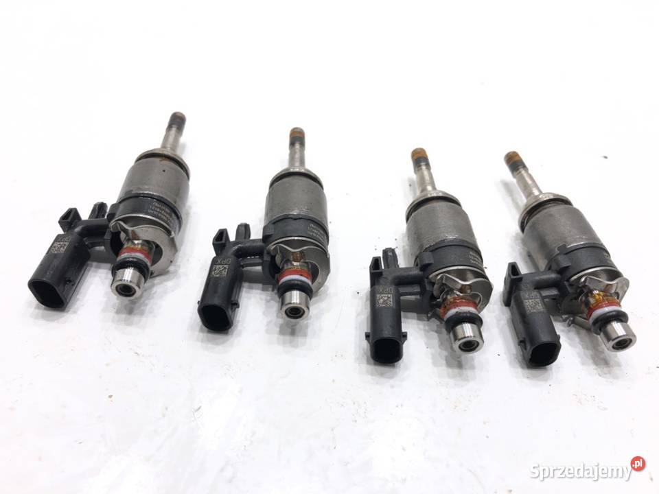 WTRYSKIWACZE KOMPLET AUDI Q3 II 04E906036AD 15