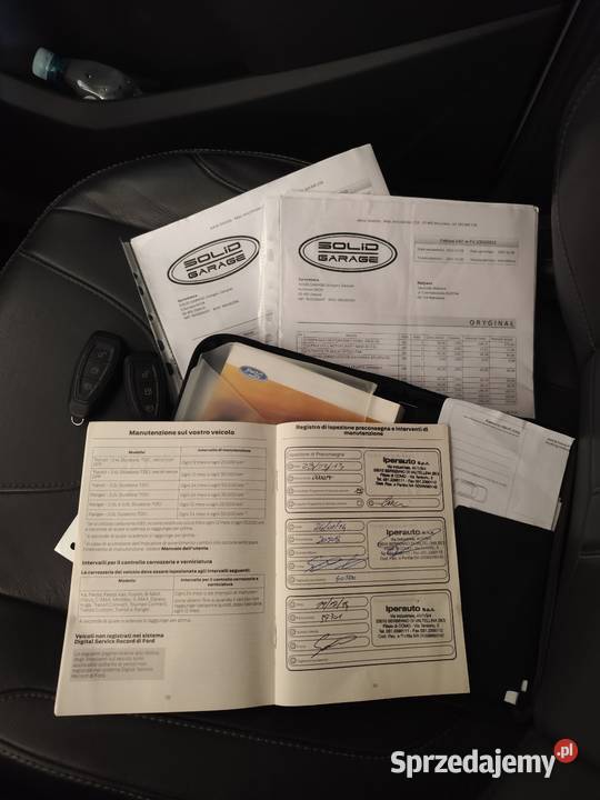 Ford Kuga Titanium automat AWD szyberdach asystent pasa ruchu Siennica