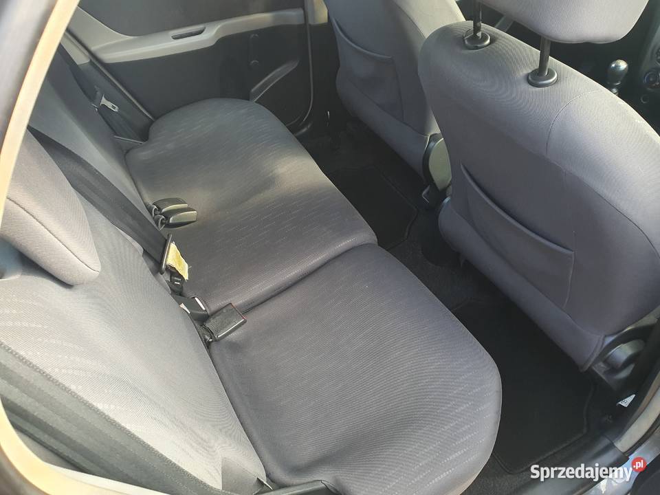 TOYOTA YARIS 2009 13 BENZYNA 100KM małopolskie Łęg Tarnowski sprzedam