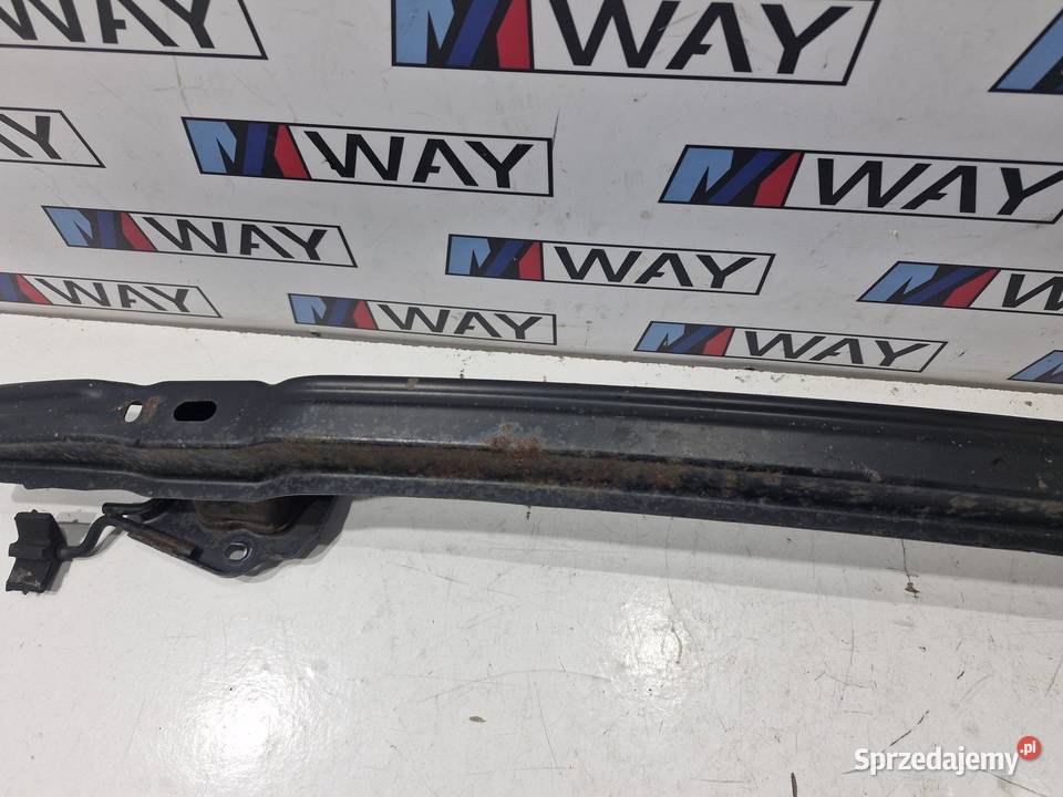 7058467 BMW E90 E91 MOCOWANIE BELKA ZDERZAKA TYŁ