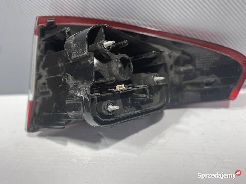 FORD MONDEO MK4 LIFT SEDAN LEWA LAMPA TYŁ osobowe wielkopolskie Ostroróg